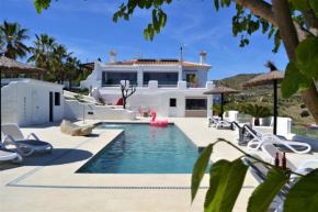 Ecovilla, Benajarafe